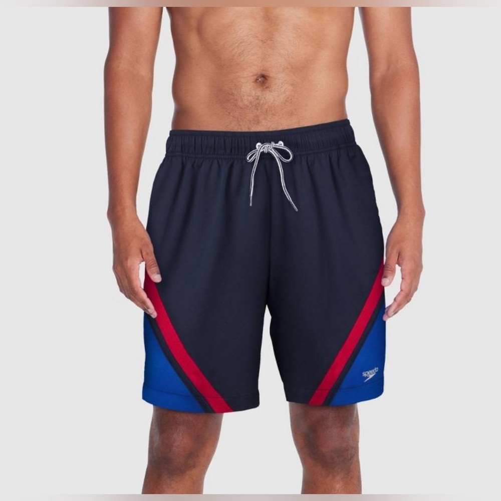 NWT ~ ⭐️REDUCED⭐️ Speedo Men’s Swim Trunks (size: small)